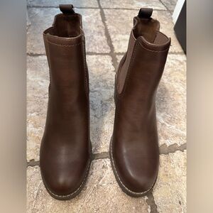 MYSOFT Women’s Chelsea Brown Ankle Boots